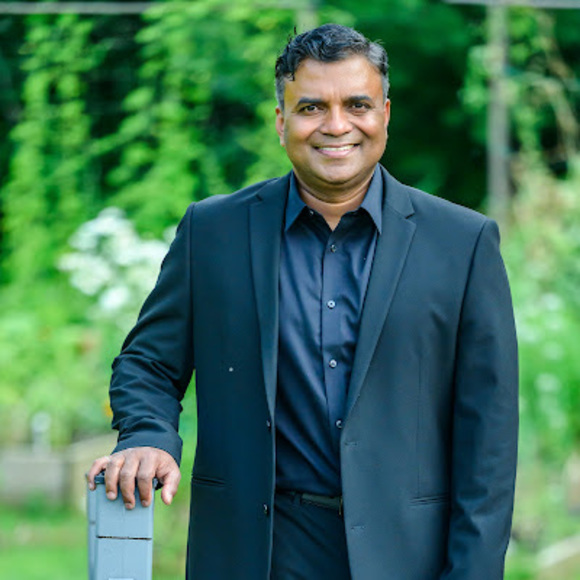 Meet your Posher, Balendran - Picture 1 of 1